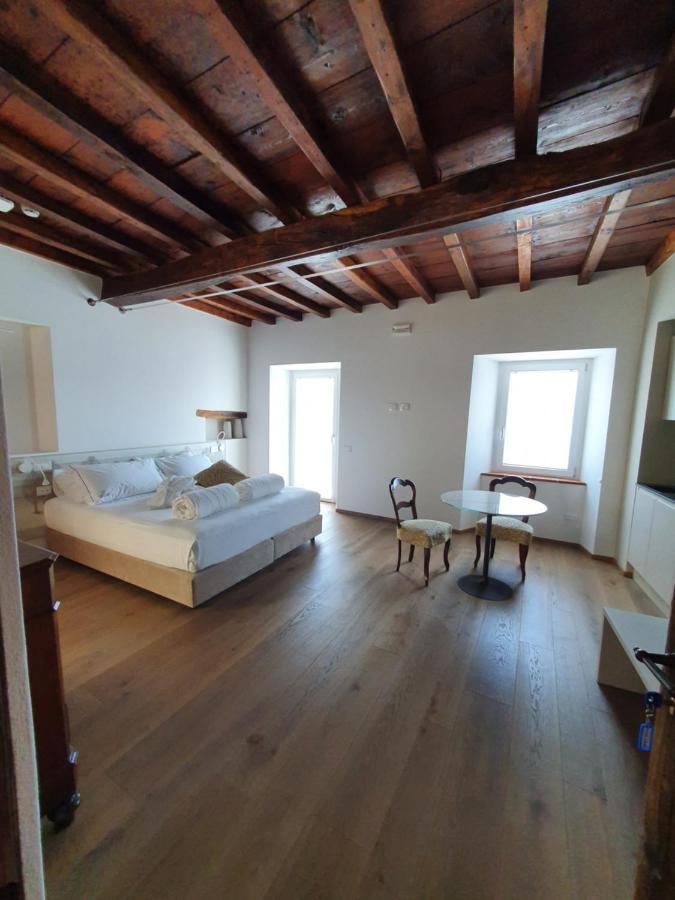 Casa Castagna 1620 Bed and Breakfast Mergozzo Εξωτερικό φωτογραφία
